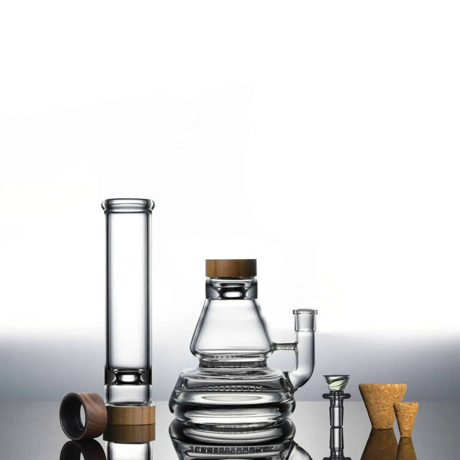 16" The Voyager Hourglass Bong