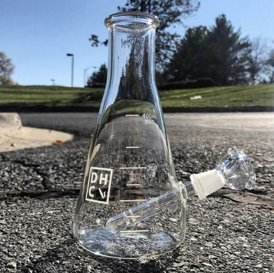 Daily High Club "Lab Grade Beaker" Bong Best Sales Price - Bongs